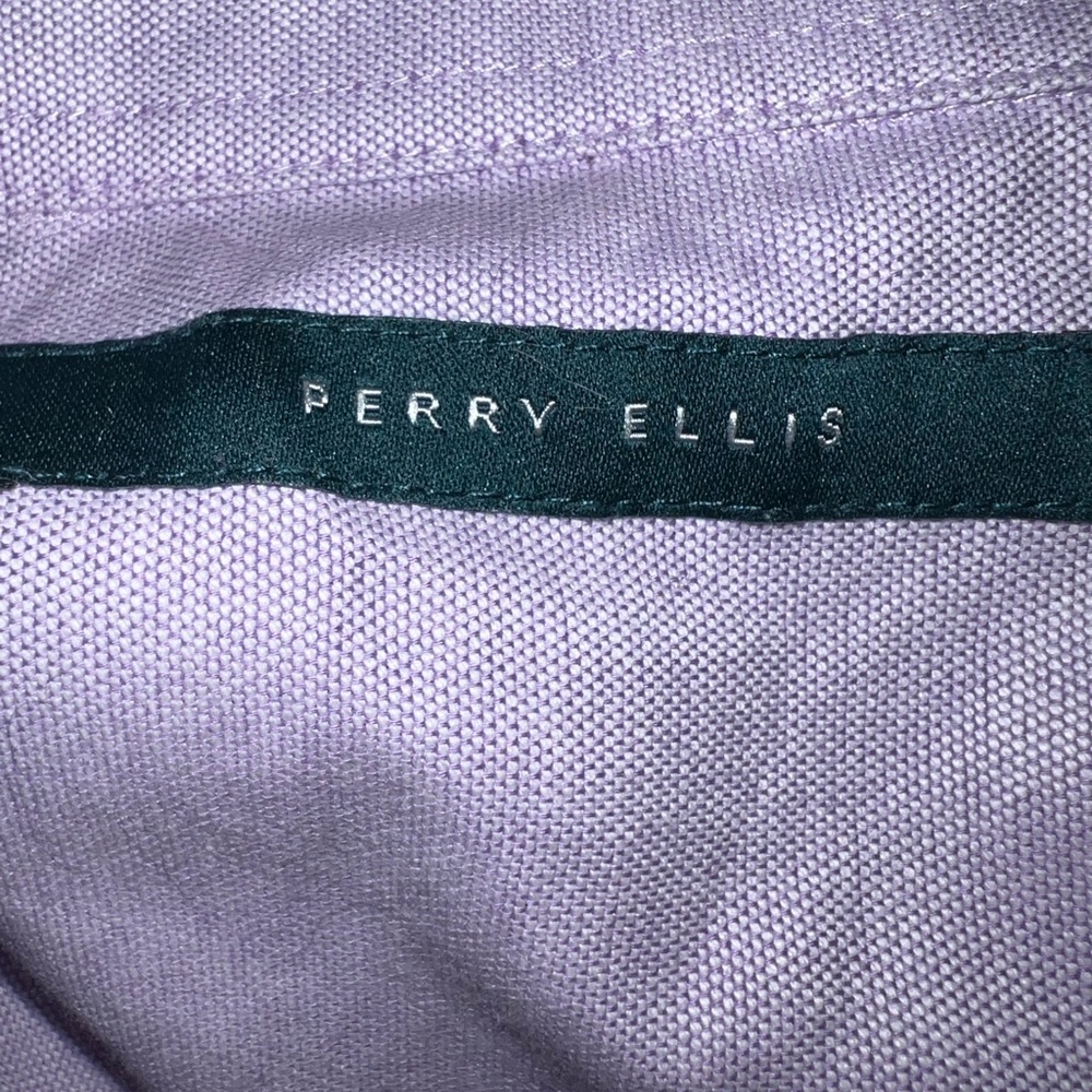 Perry Ellis Button Up - Picture 8 of 9